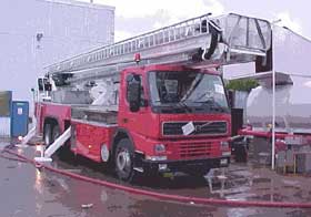 Third boom allows up and over feature giving full flexibility to fire-fighters in stressful operations.